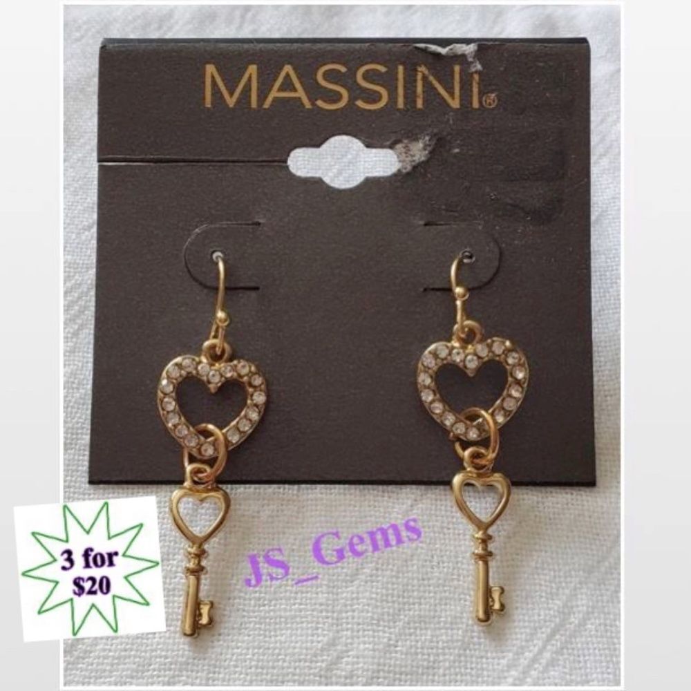 New Massini Earrings Womens Gold Heart Key Rhinestone Dangle Drop NWT